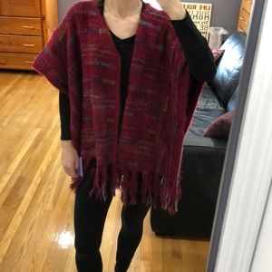 Michelle Nicole Burgundy Poncho